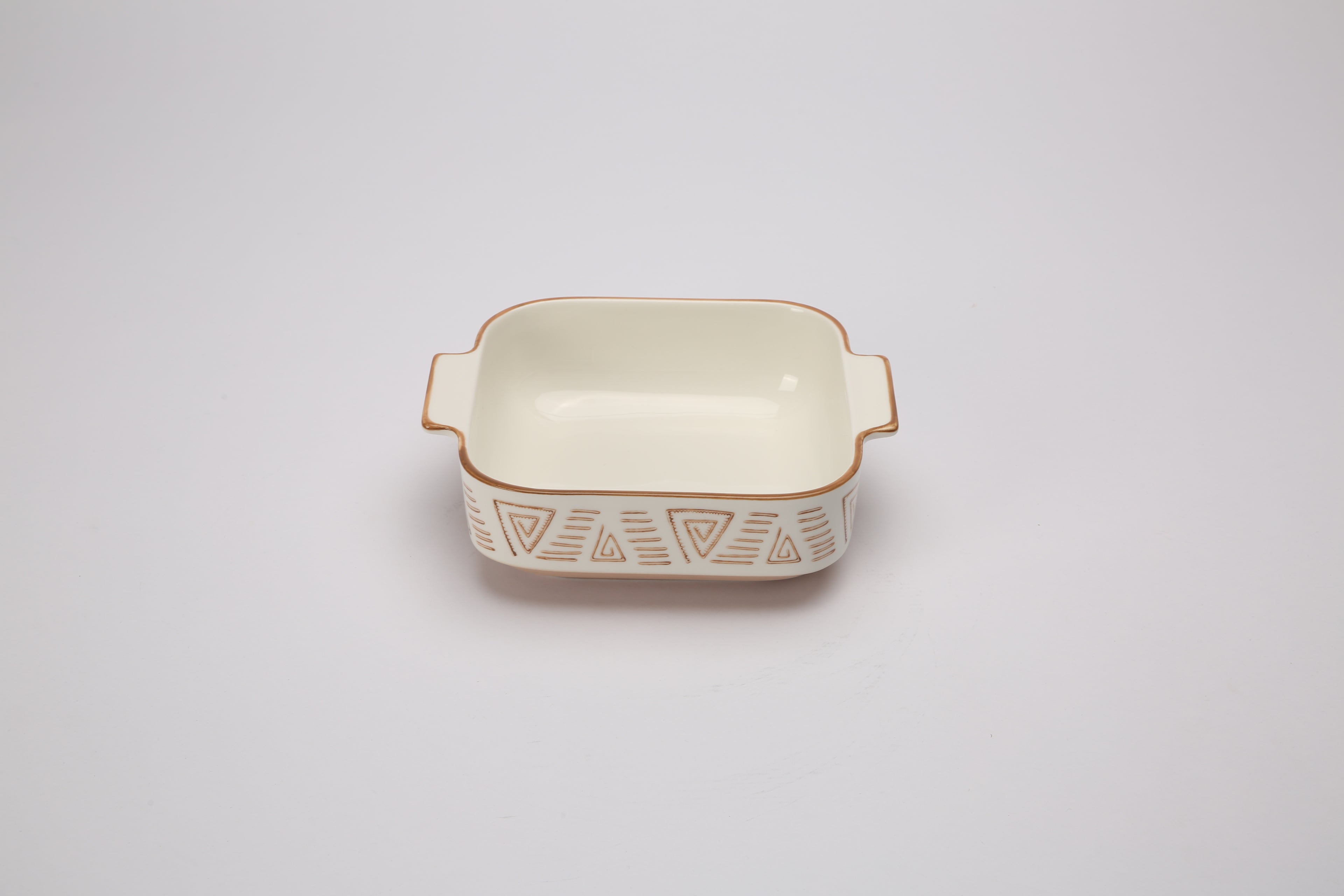 P1328322 · 21.8 × 18.6 × 7 cm (8.6 × 7.3 × 2.8 in)