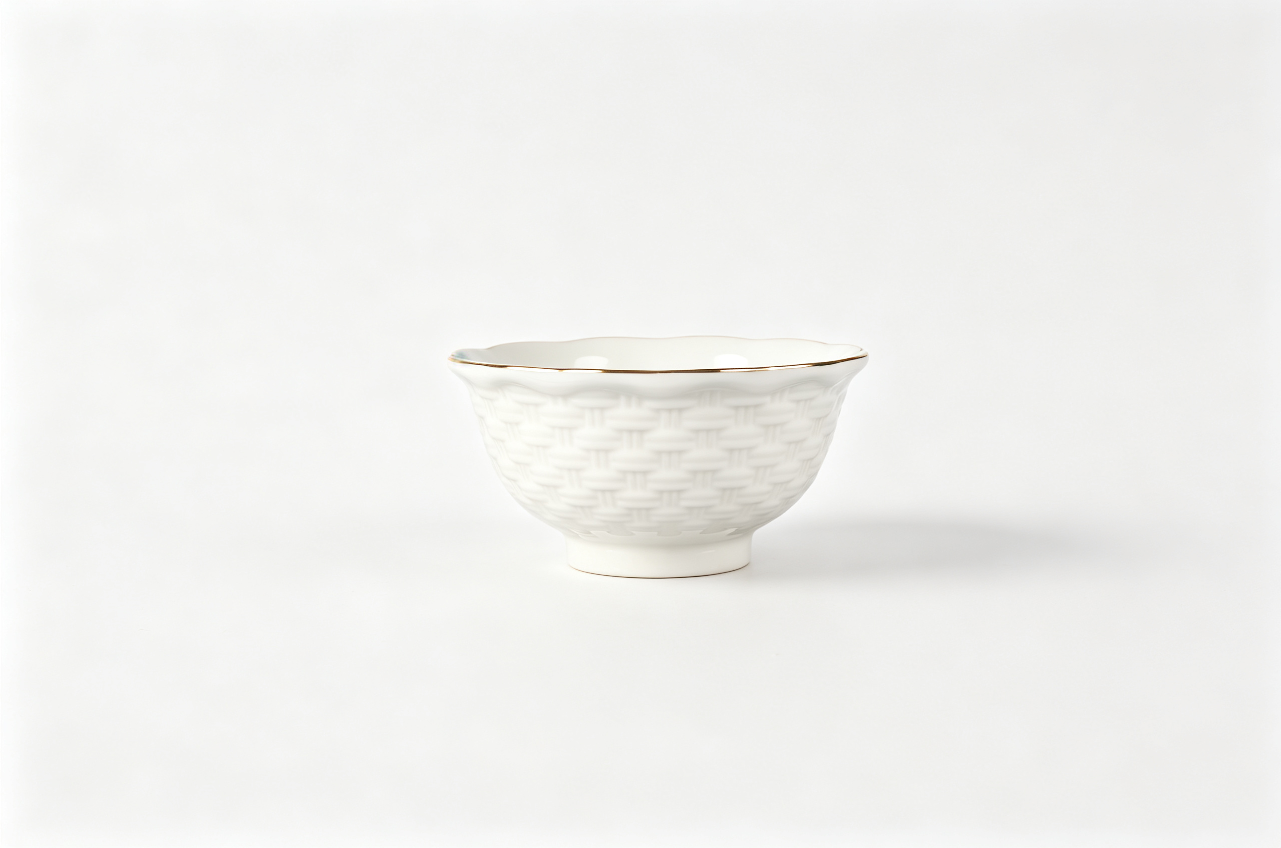 ZZ04 · 15 × 15 × 7.7 cm (5.9 × 5.9 × 3.0 in)
