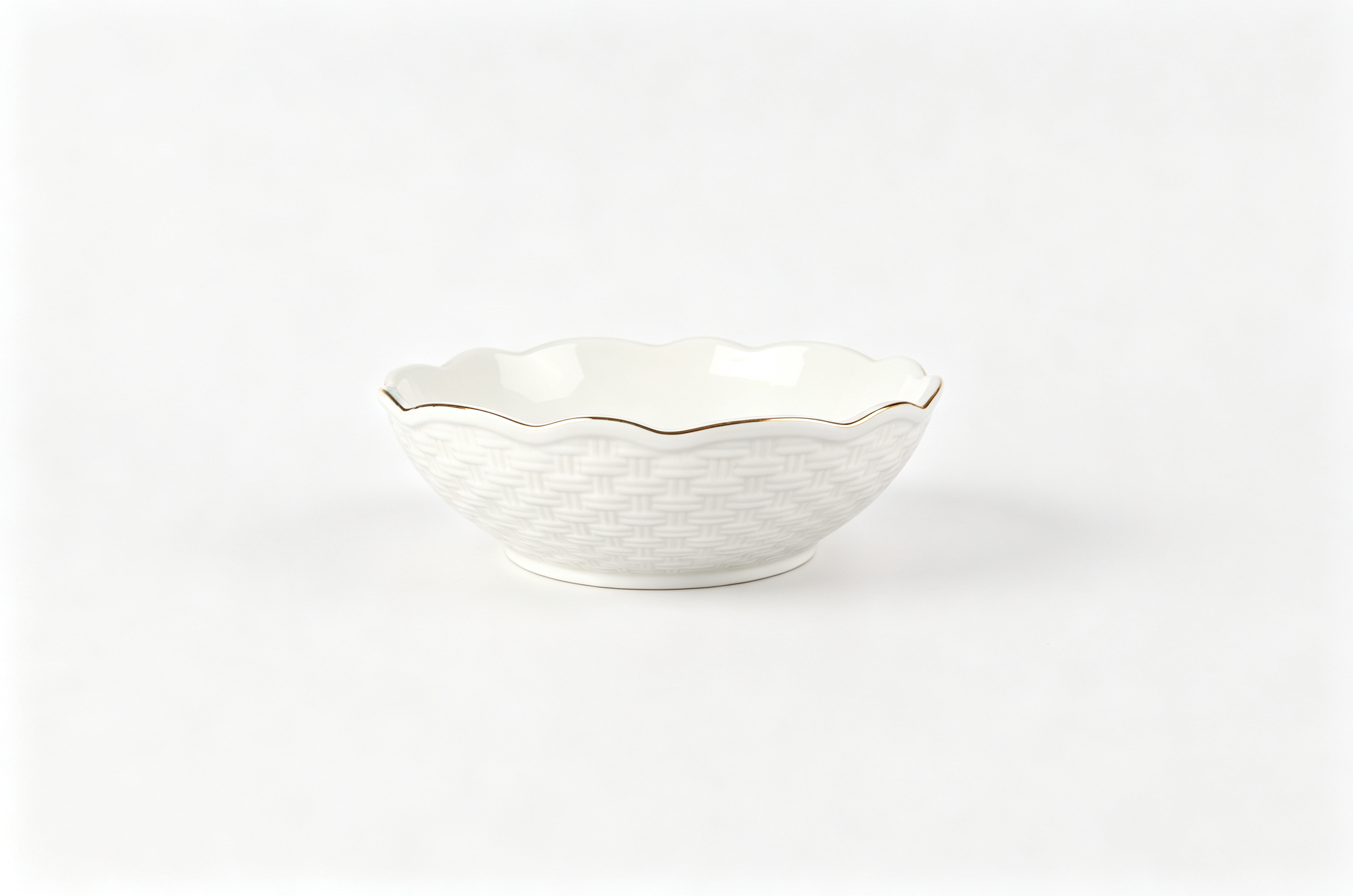 ZZ466 · 27 × 27 × 7.8 cm (10.6 × 10.6 × 3.1 in)